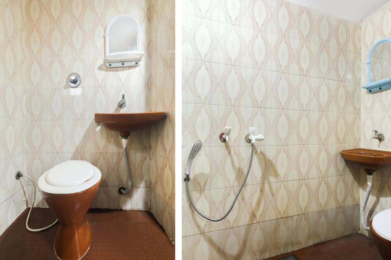 Spot On 48832 Balaji Parisar Hotel Uddzsaín Kültér fotó
